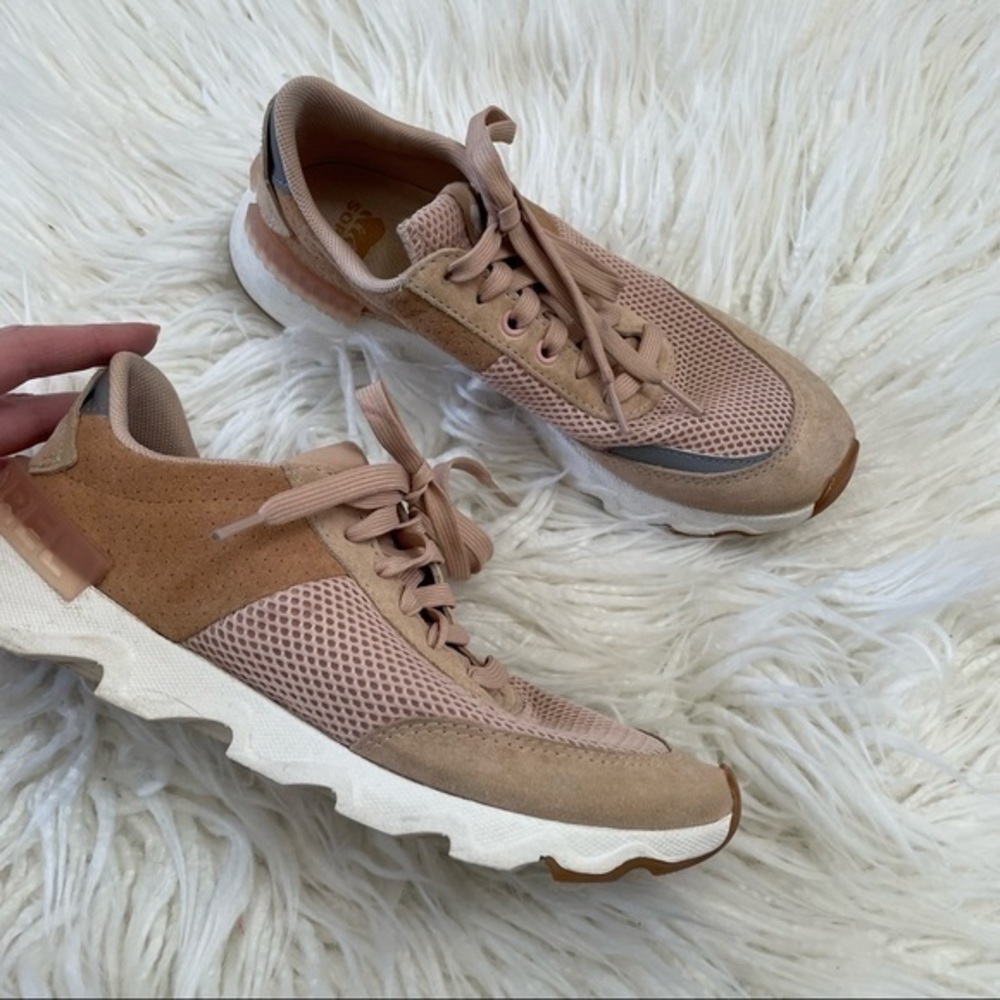 Sorel‎ kinetic lite blush tan sneakers size ladies 9